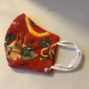 Hawaiian islands wear mask